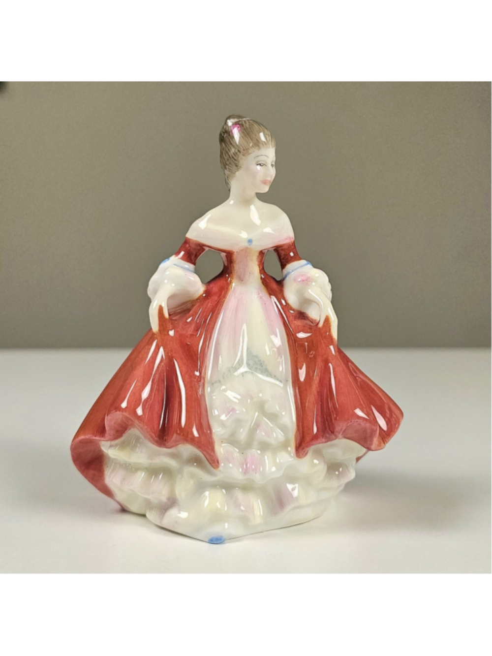 Royal Doulton Southern Belle Figurine HN2229 HN3174 Peggy Davies Excellent Cond